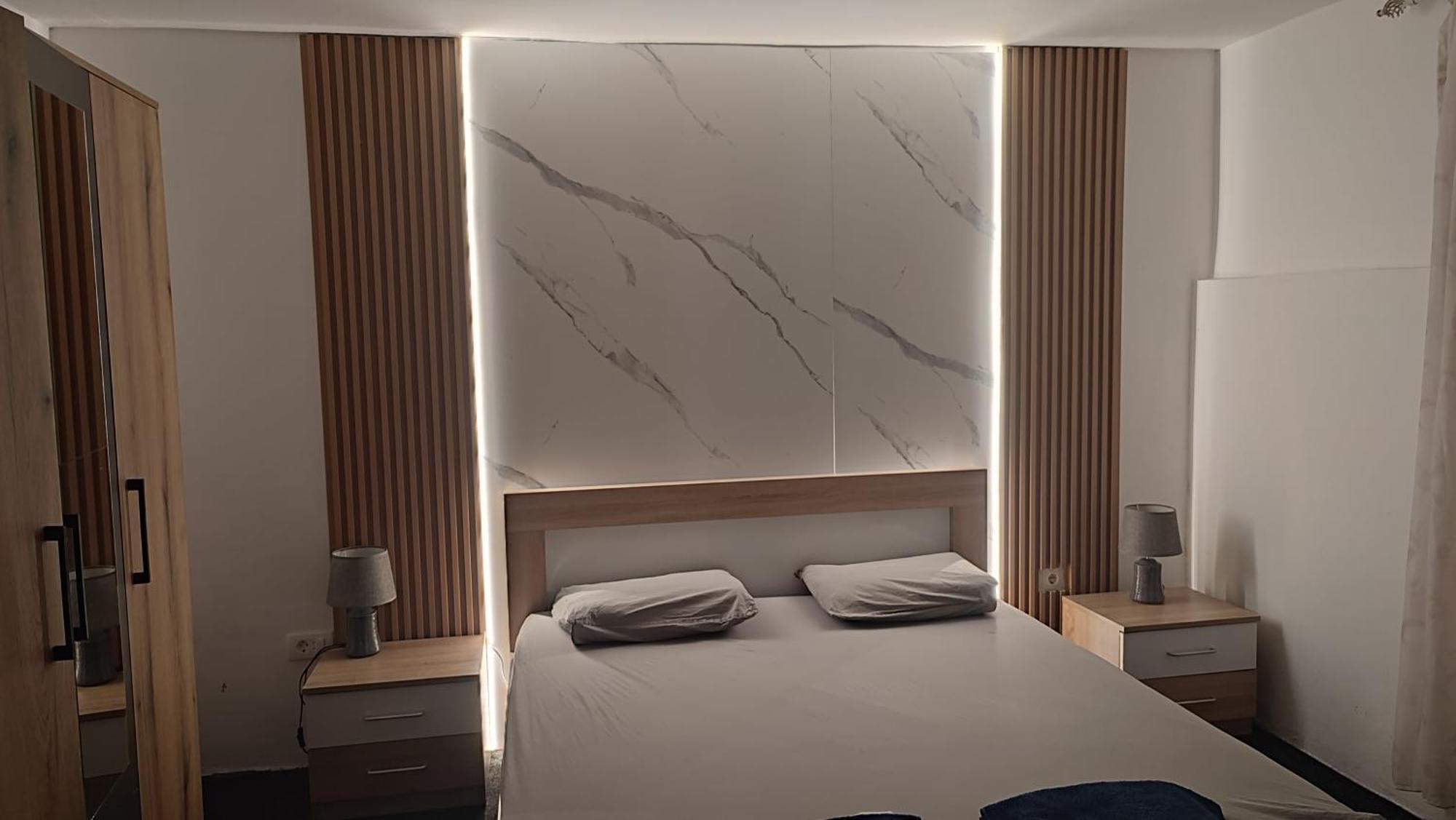 V&J Apartments Подгорица Экстерьер фото