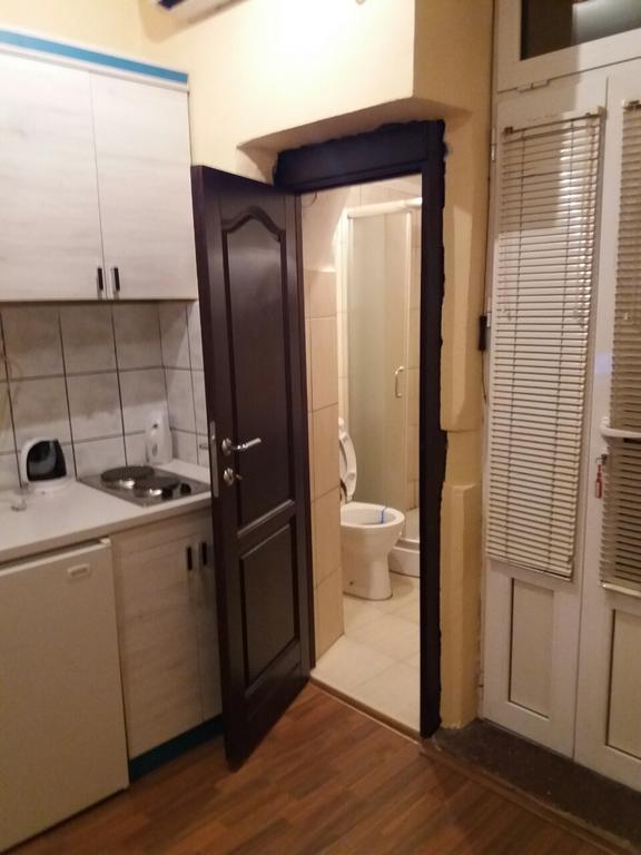 V&J Apartments Подгорица Экстерьер фото